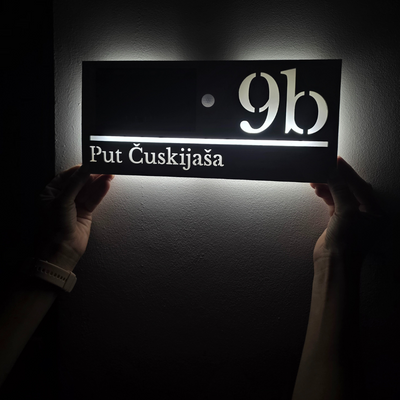 Solarna hišna številka